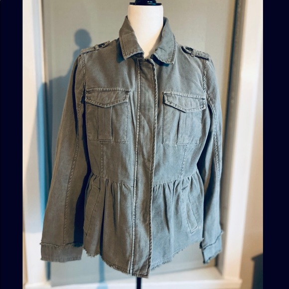 🆕 Military Inspired Coat 🎖- L - Picture 1 of 3